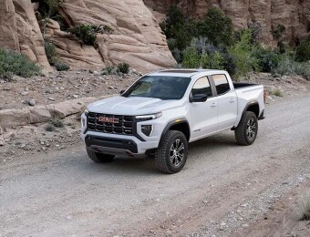 Select GMC Canyon AT4 GMC Canyon AT4