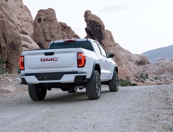 Select GMC Canyon AT4 GMC Canyon AT4